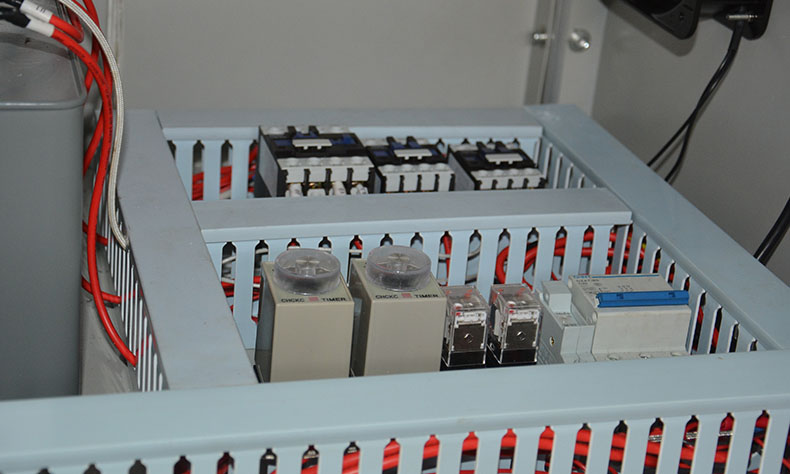 桌面式涂布UV固化機(jī).jpg 桌面式涂布UV固化機(jī).jpg